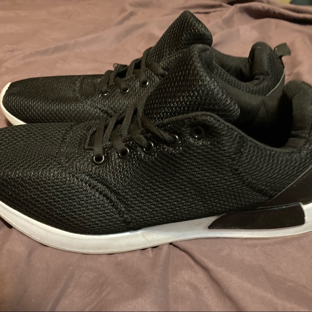 Pro Player sneakers